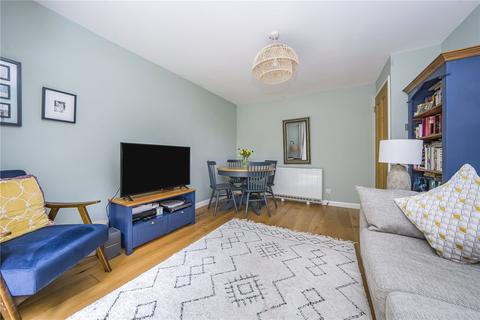 Flat 6, More House, 26 The Grove, Isleworth, TW7 4JU