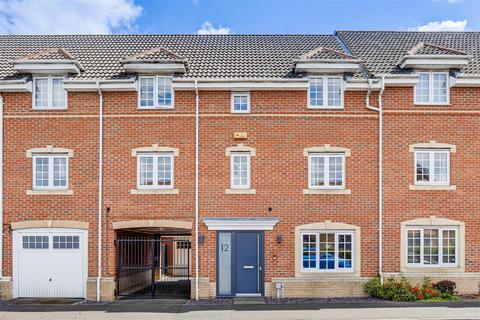 4 bedroom townhouse for sale