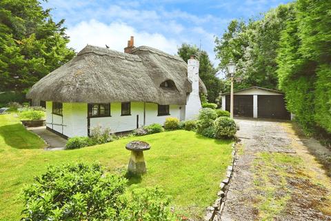 4 bedroom cottage for sale, 36a Elm Road, Reading RG6