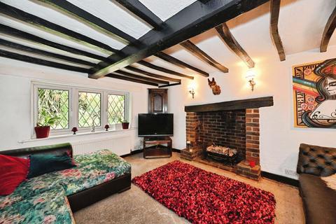 4 bedroom cottage for sale, 36a Elm Road, Reading RG6