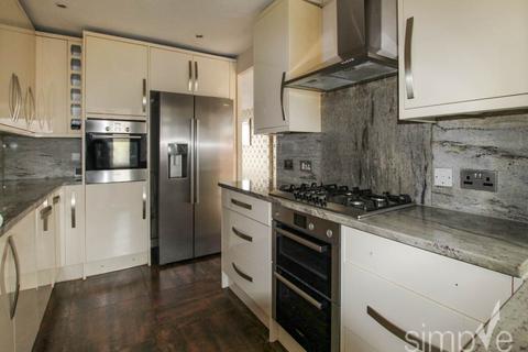 3 bedroom house to rent, Cranford Drive, Hayes, Middlesex
