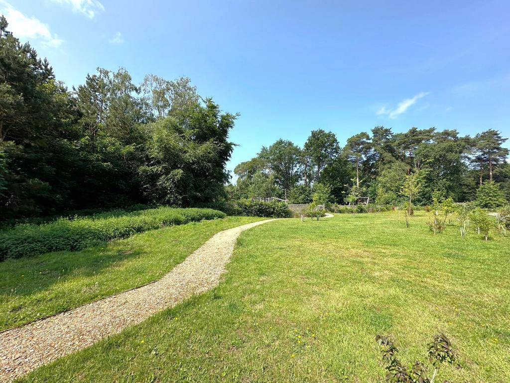 Communal Grounds