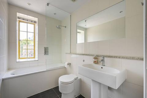 undefined, Commercial Road, E14, Tower Hamlets, London, E14