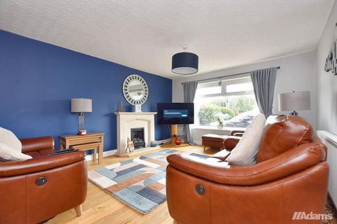 13 Beechmore, Moore, Warrington, WA4 6UE