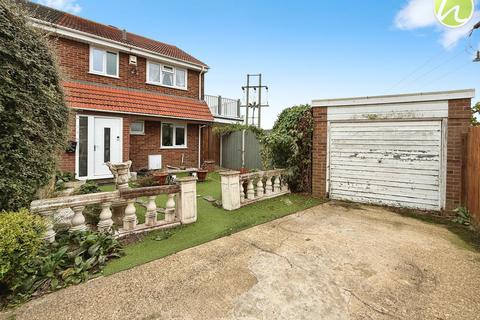 3 bedroom semi-detached house for sale, Beechcroft Avenue, Linford, SS17