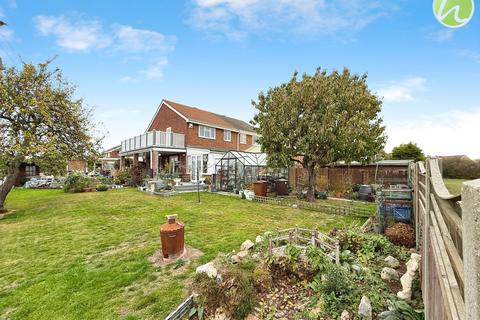 3 bedroom semi-detached house for sale, Beechcroft Avenue, Linford, SS17