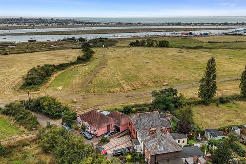 4 bedroom detached house for sale, Mill Street, Brightlingsea, Colchester, CO7