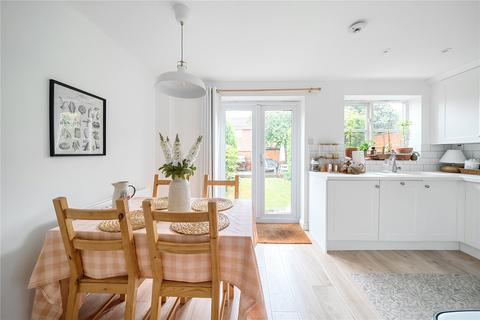 6 Derry Close, Ash Vale, Aldershot, GU12 5SR