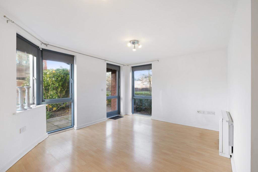 60 Lanacre Avenue - Zs EGhyj O66 Ui Vp8kqkd X