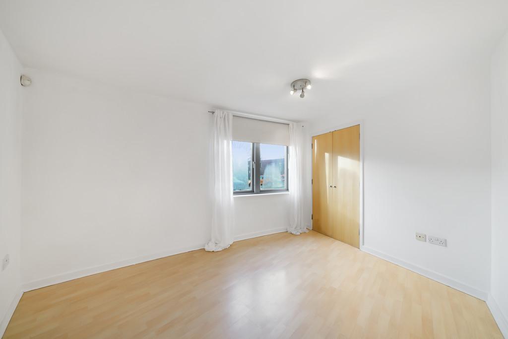 60 Lanacre Avenue - T4 Nxemqy Ca E6 Flz P23xm