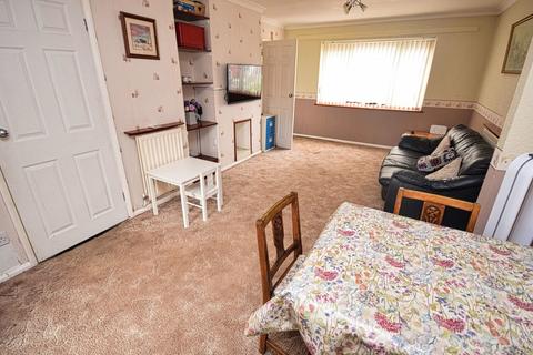 undefined, Wixford Grove, Shirley B90