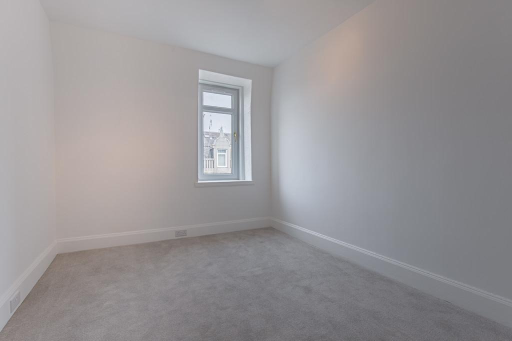 Bedroom1 Angle1