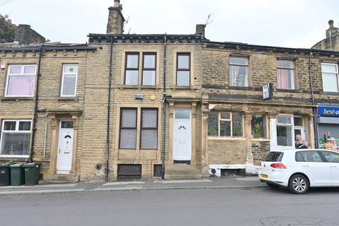 2 bedroom terraced house to rent, Bradford Road, Idle BD10