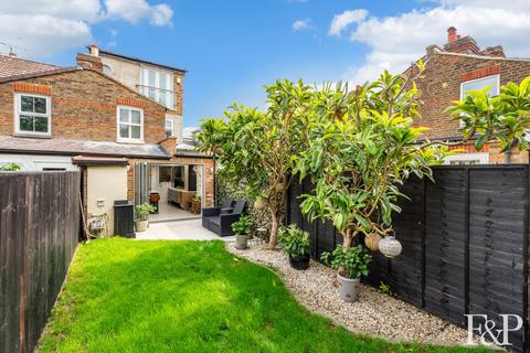 61 Bourne Avenue, Windsor, SL4 3JR