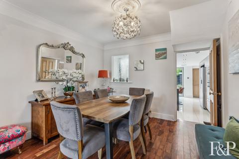 61 Bourne Avenue, Windsor, SL4 3JR