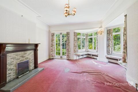 4 bedroom detached house for sale, Rowley Avenue, Rowley Park, Stafford
