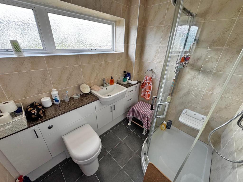 Bathroom (1)