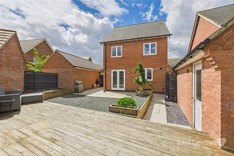 3 bedroom detached house for sale, Chestnut Close, Burton-on-Trent