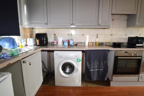 4 Redwing Path, London, SE28 0DL