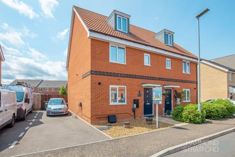 3 Brimstone Close, Attleborough, NR17 1GJ