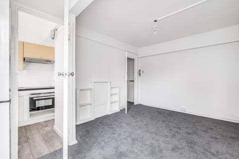 1 bedroom flat to rent, Shepherds Bush Green, London, W12