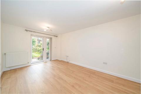 2 bedroom flat for sale, Fairthorn Road, London SE7