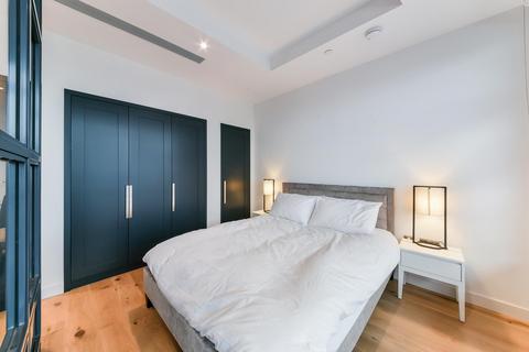 Studio for sale, Defoe House, London City Island