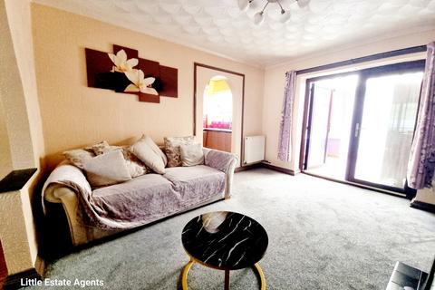 3 bedroom terraced house to rent, Parbold Avenue, St. Helens, WA11