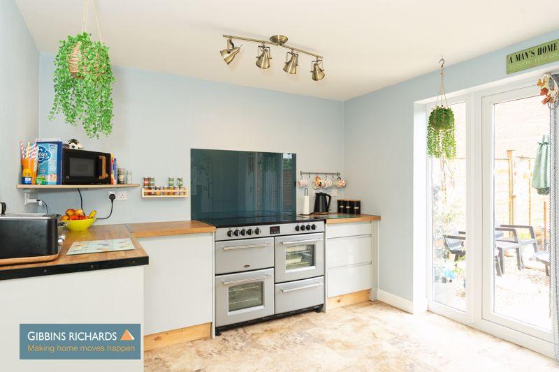 Kitchen/Breakfast