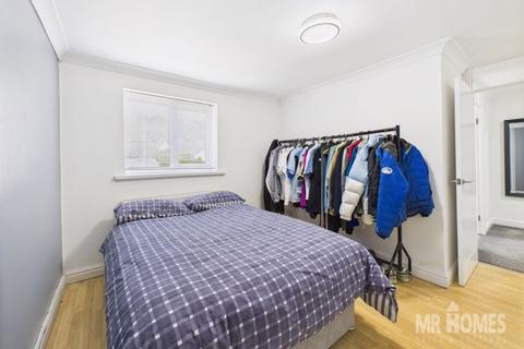 26 Tangmere Drive, Cardiff, CF5 2PQ