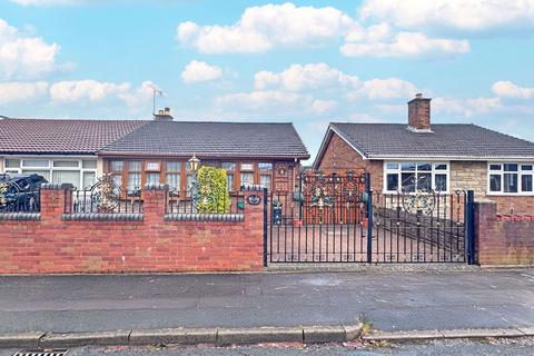 2 bedroom semi-detached bungalow for sale, Newman Road, TIPTON, DY4 0EN