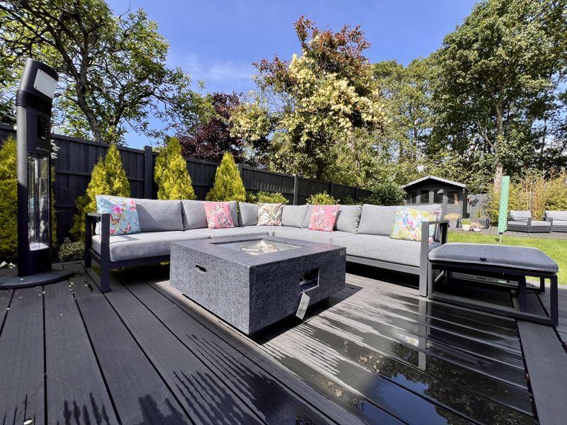 Rear Decking Area