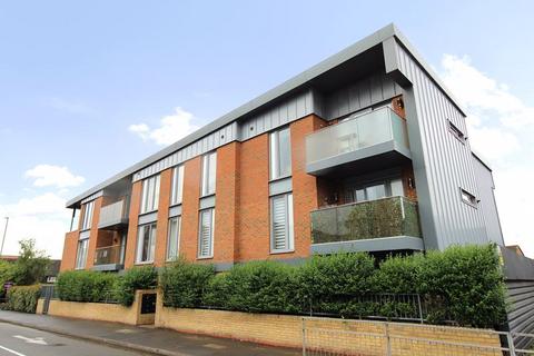 2 bedroom apartment for sale, Epsom