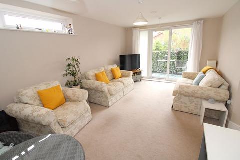 2 bedroom apartment for sale, Epsom