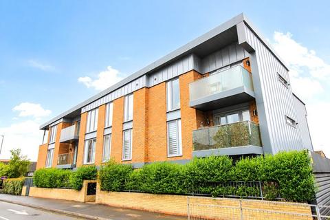 2 bedroom apartment for sale, Epsom