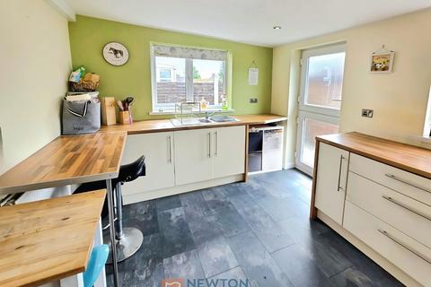 3 bedroom terraced house for sale, Portland Street, New Houghton, NG19