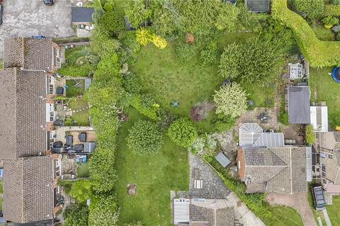 14 Beech Road, Chinnor, OX39 4RB