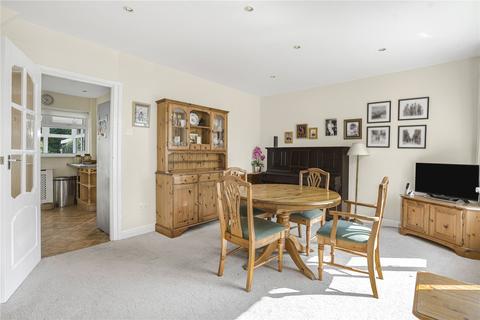 14 Beech Road, Chinnor, OX39 4RB