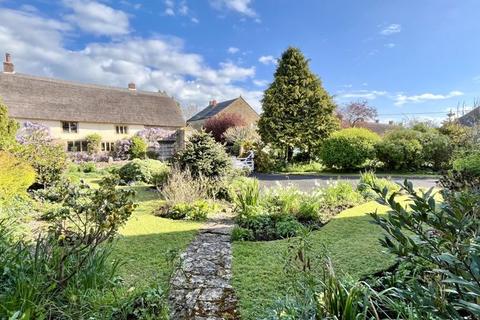 2 bedroom detached bungalow for sale, Heathers, Broadway Road, Broadway, Somerset TA19