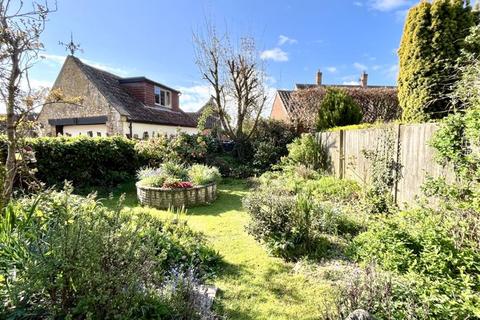 2 bedroom detached bungalow for sale, Heathers, Broadway Road, Broadway, Somerset TA19