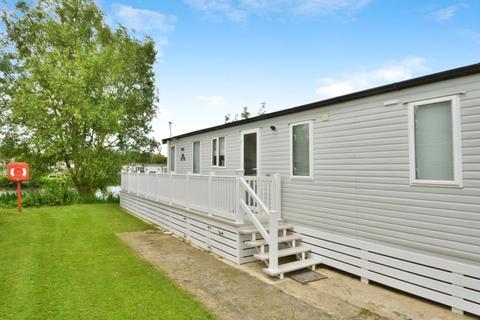 3 bedroom detached house for sale, Mallard Lake, Cotswold Hoburne, Cotswold Lakes