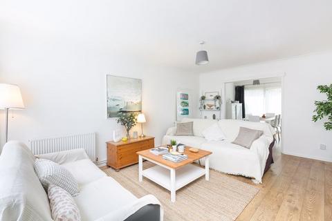 3 bedroom terraced house for sale, Turnpike Link, East Croydon