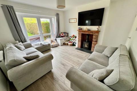 3 bedroom end of terrace house for sale, Ael Y Bryn, Garden Village, Wrexham