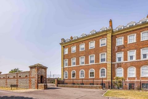 3 bedroom apartment for sale, Clocktower Drive, Southsea