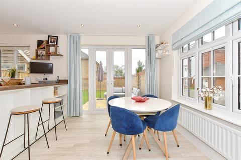 3 bedroom detached house for sale, Challenger Way, Marden TN12