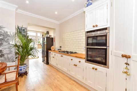 3 bedroom terraced house for sale, Milton Road, Southsea PO4