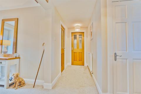 16 Carnwath Road, Kilncadzow, Carluke, ML8 4QW