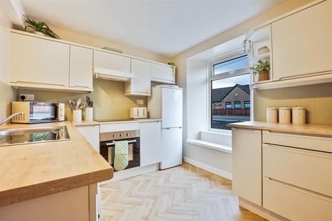 16 Carnwath Road, Kilncadzow, Carluke, ML8 4QW
