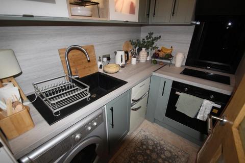 Studio for sale, Central Milton Keynes, Milton Keynes MK9