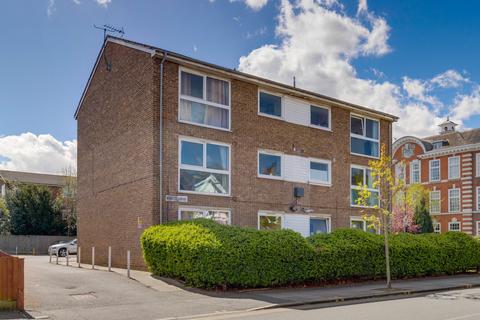 Flat , Martin Court,  Pelham Road, London